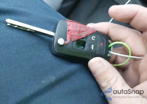 2015 Chevrolet Malibu 2Lt z USA, uszkodzony, nr VIN 1G11D5SL0FF295225